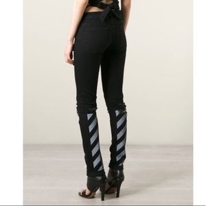Off-White Distressed Printed Skinny Jeans
